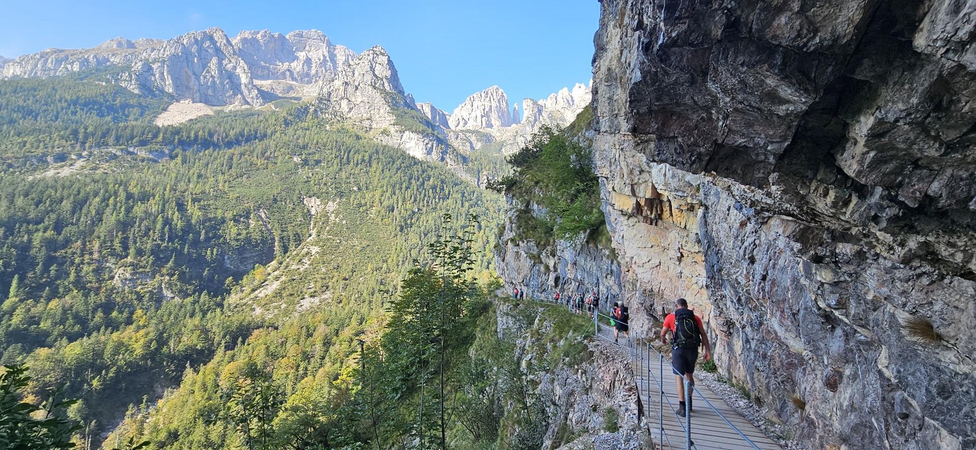 Wanderung in den Brenta Dolomiten mit Wanderführer Andreas Pittl